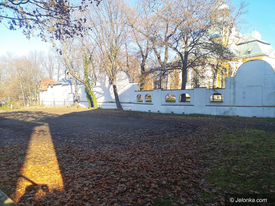 Jelenia Góra: Boisko dla Handlówki