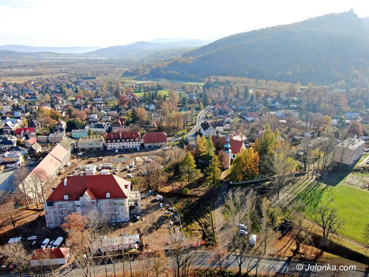 Jelenia Góra: Budowa Centrum KPN z lotu ptaka