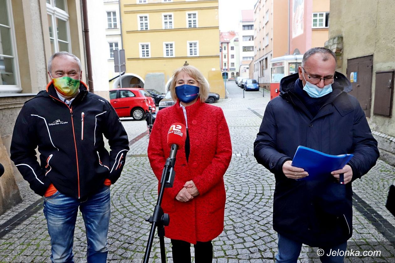 Jelenia Góra: Apelują o zatwierdzenie unijnego budżetu