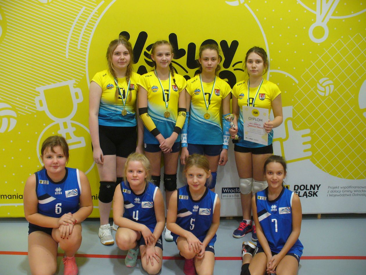 Milicz: Nasze siatkarki na podium w Miliczu