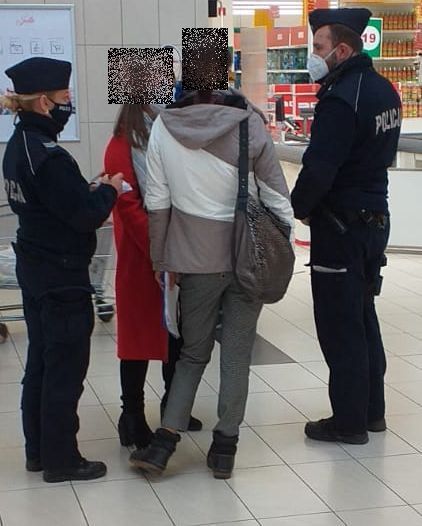 Jelenia Góra: Działania policji ze służbami sanitarnymi