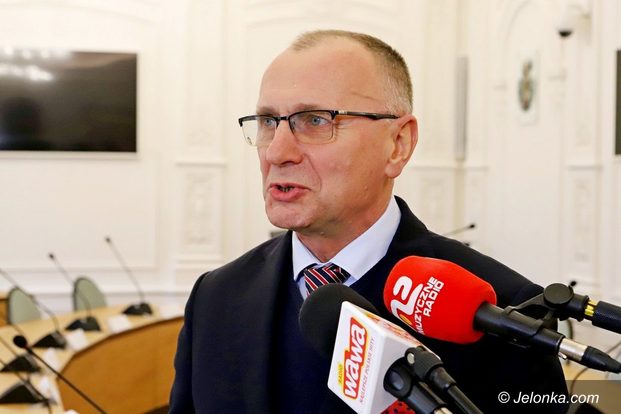 Jelenia Góra: Jerzy Łużniak odpowiada marszałkowi