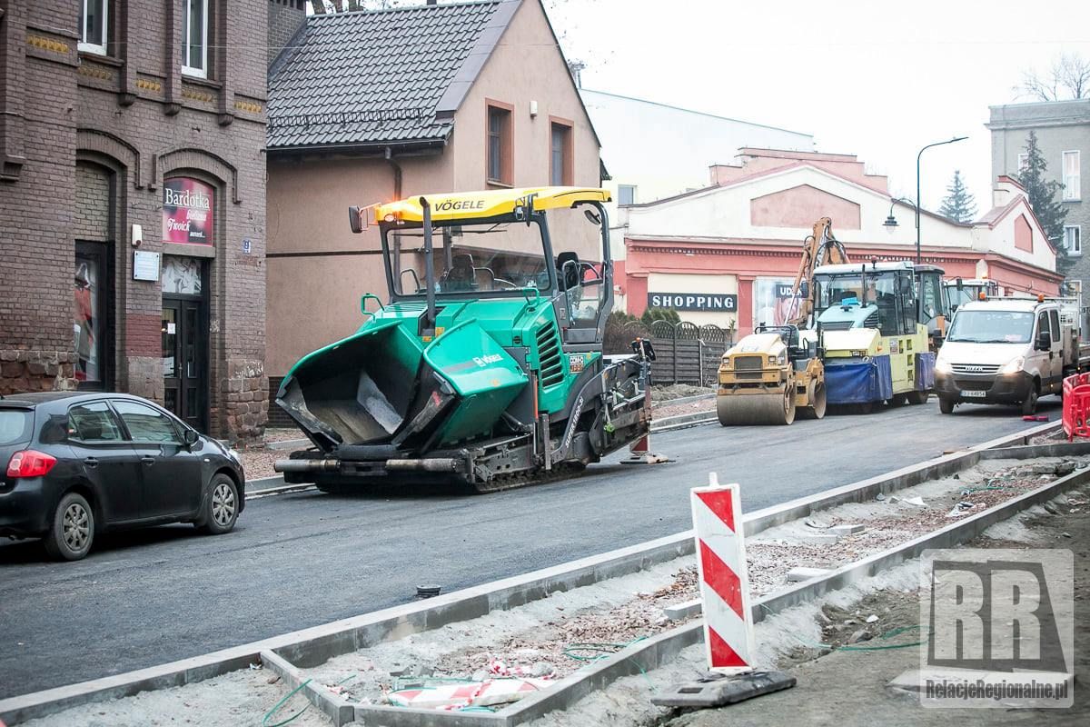 Kamienna Góra: Trwa remont ulicy