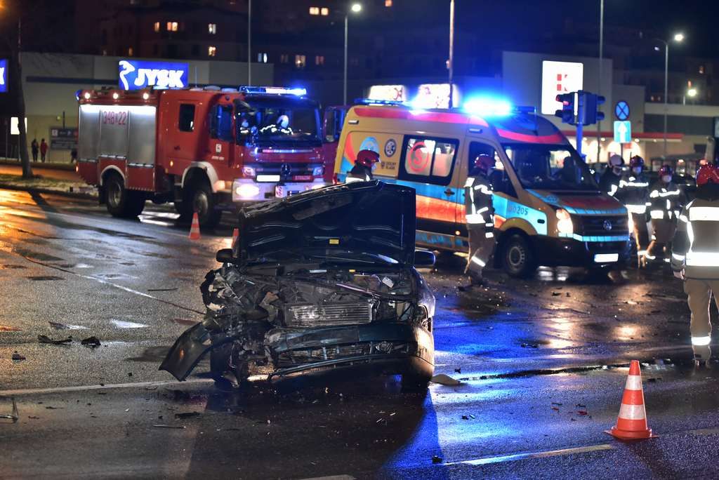 Jelenia Góra: Zderzenie audi i hondy