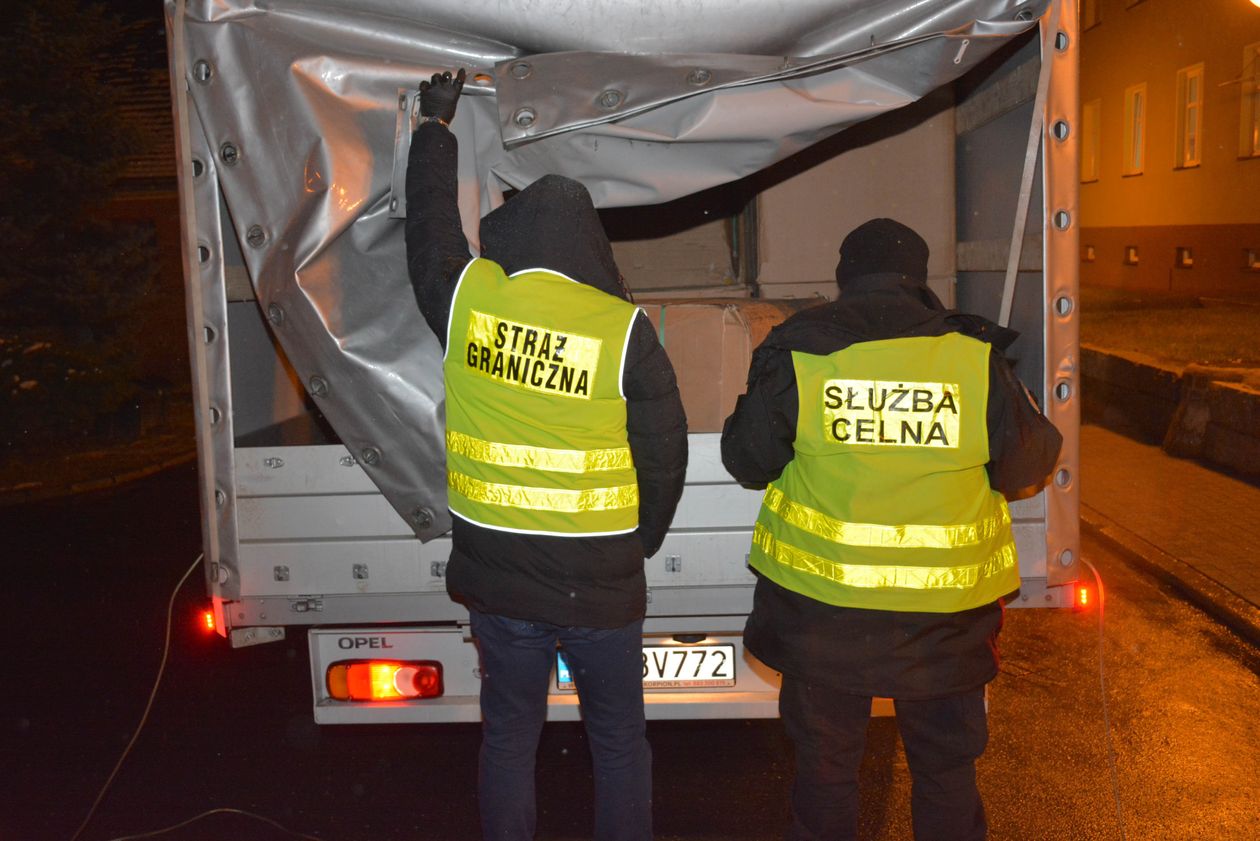 Region: Nielegalny tytoń został przejęty na autostradzie