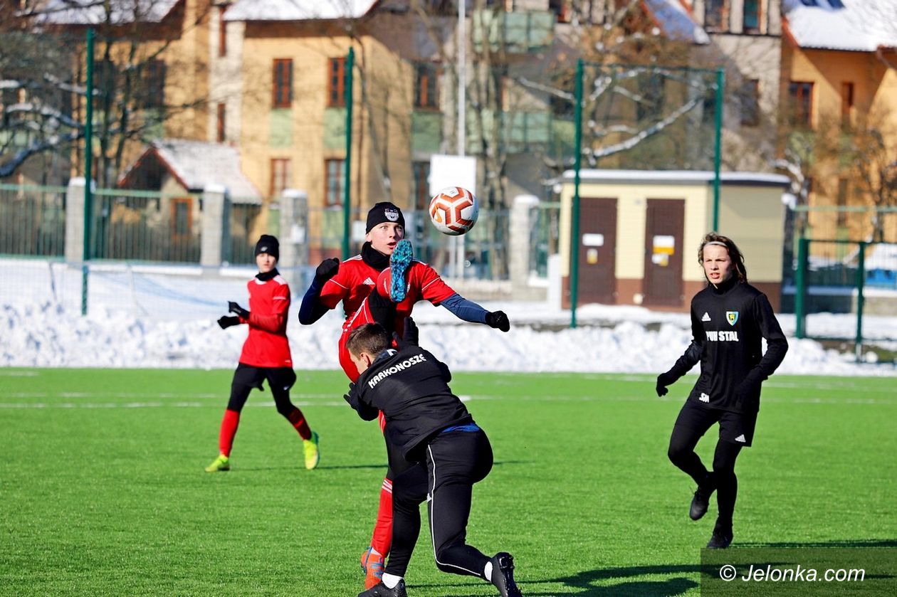 Jelenia Góra: Po przerwie nie pozostawili złudzeń