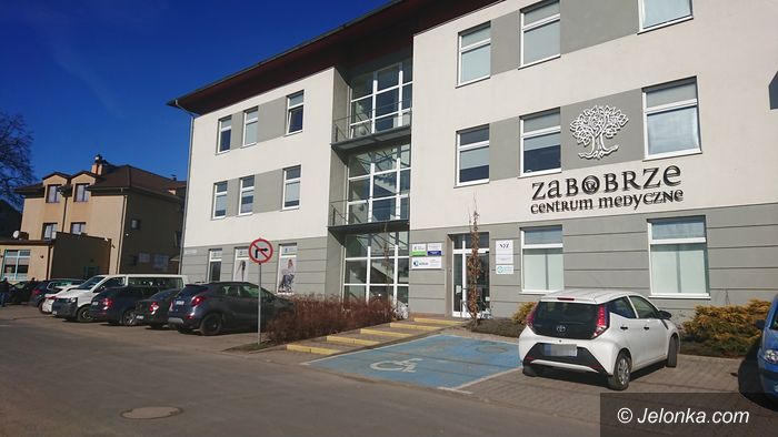 Jelenia Góra: Czytelnik: w przychodni na Zabobrzu płatne toalety!