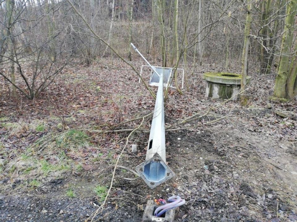 Złotoryja: Złodzieje ukradli lampę
