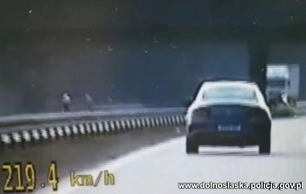 Region: Pędził 219 km/h