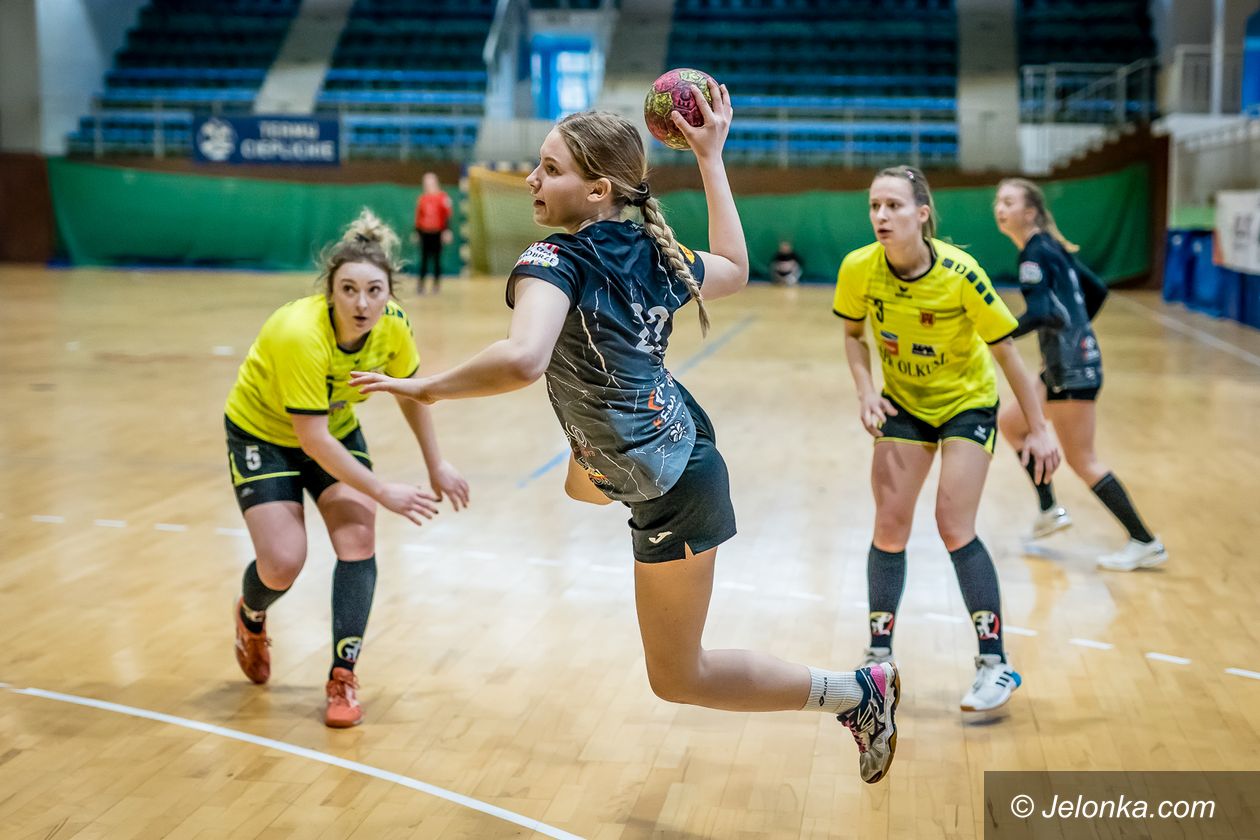 Jelenia Góra: Lider bez cienia wątpliwości