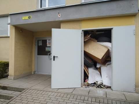 Jelenia Góra: Gabaryty zalegają...
