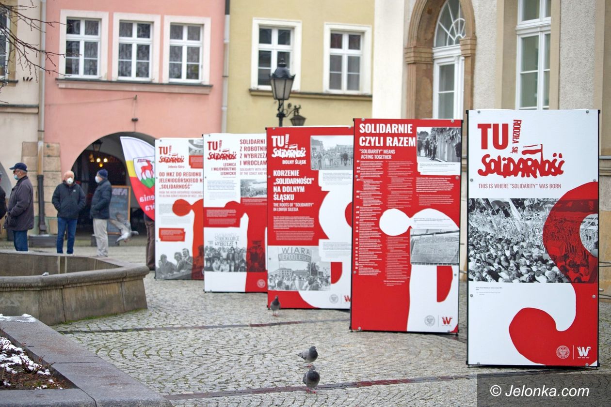 Jelenia Góra: Wystawa plenerowa ku czci Solidarności