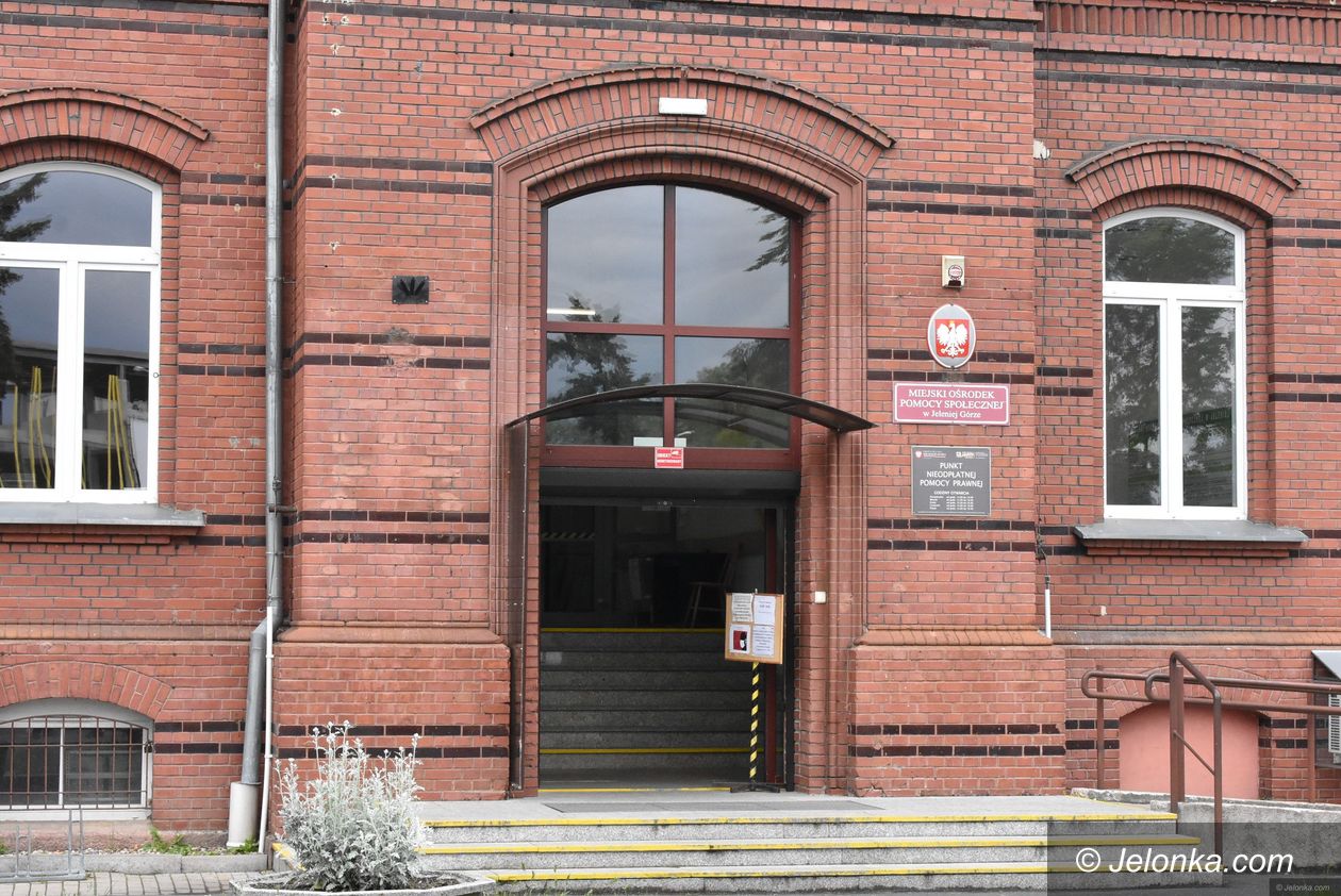 Jelenia Góra: Czytelniczka skarży się na MOPS