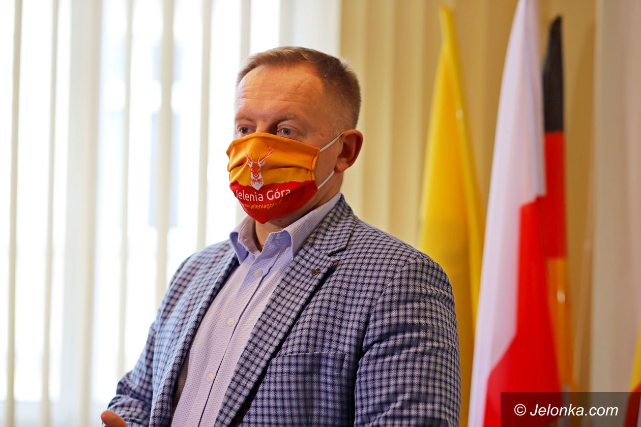 Jelenia Góra: Hubert Papaj o półmetku kadencji