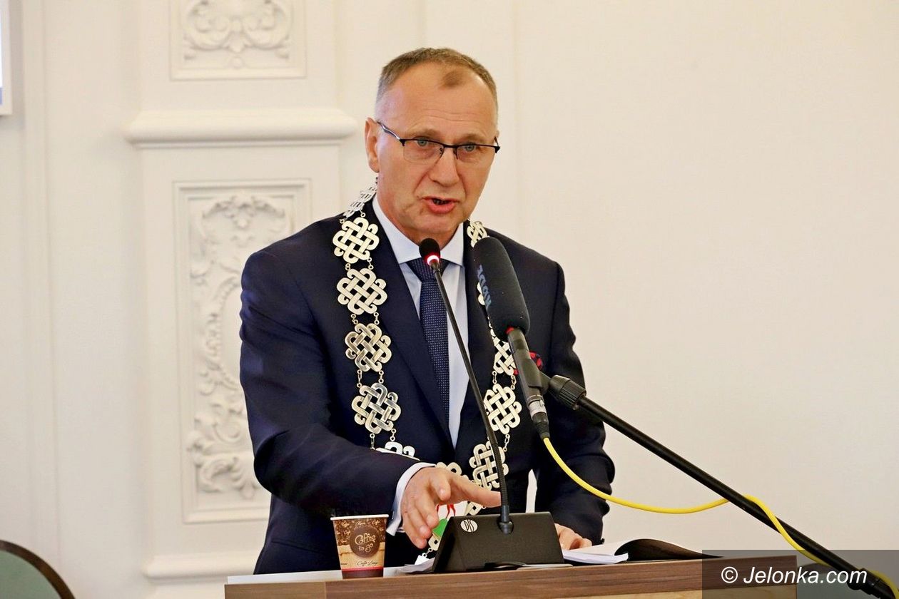 Jelenia Góra: Prezydent Łużniak w sprawie masztu 5G