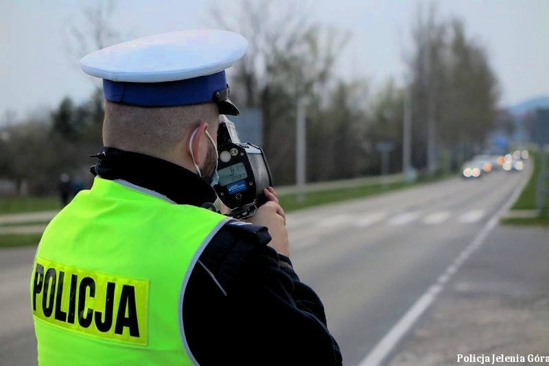 Jelenia Góra: Po policyjnej akcji „Kaskadowy pomiar prędkości”