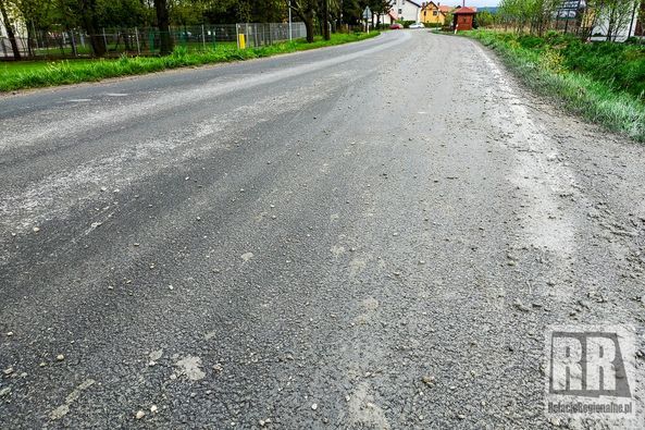 Czadrów: Rozlał się beton