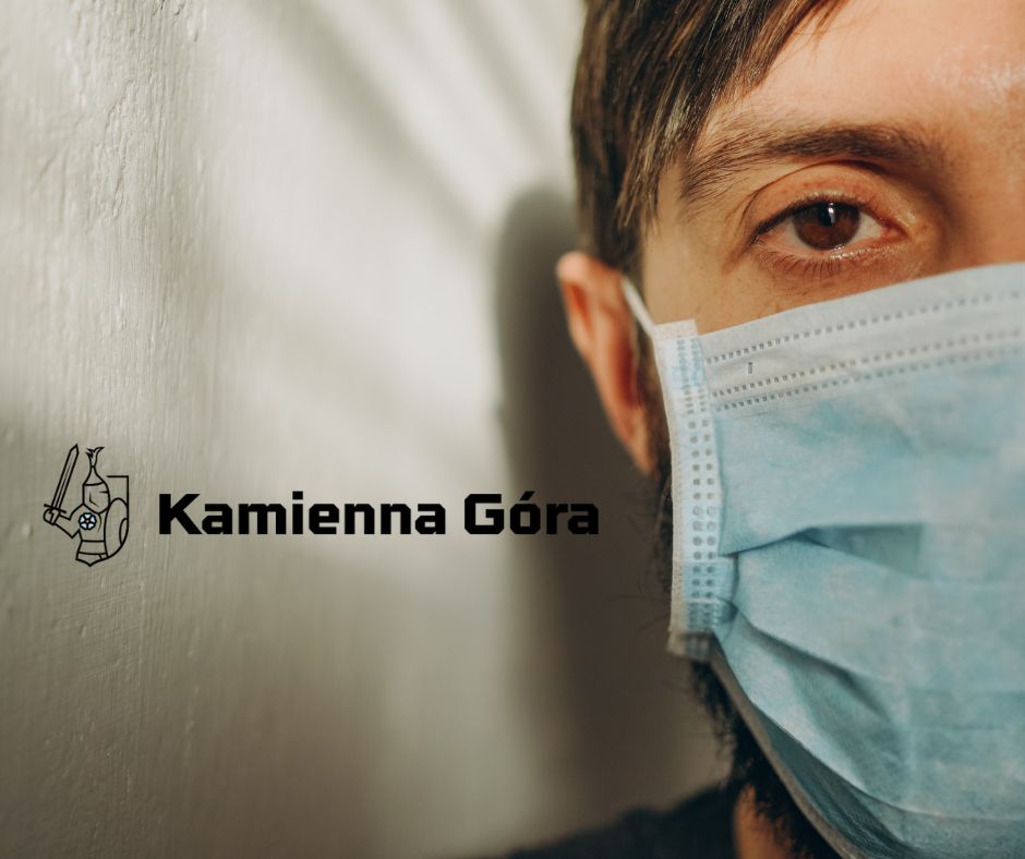 Kamienna Góra: Maseczki do wzięcia