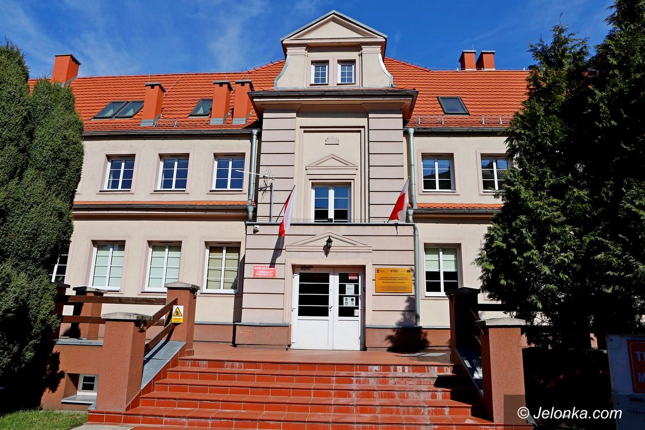 Jelenia Góra: Bursa znowu tętni życiem