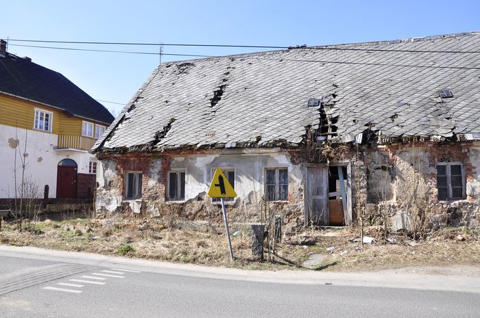 Ścięgny: Radny: To wstyd dla gminy