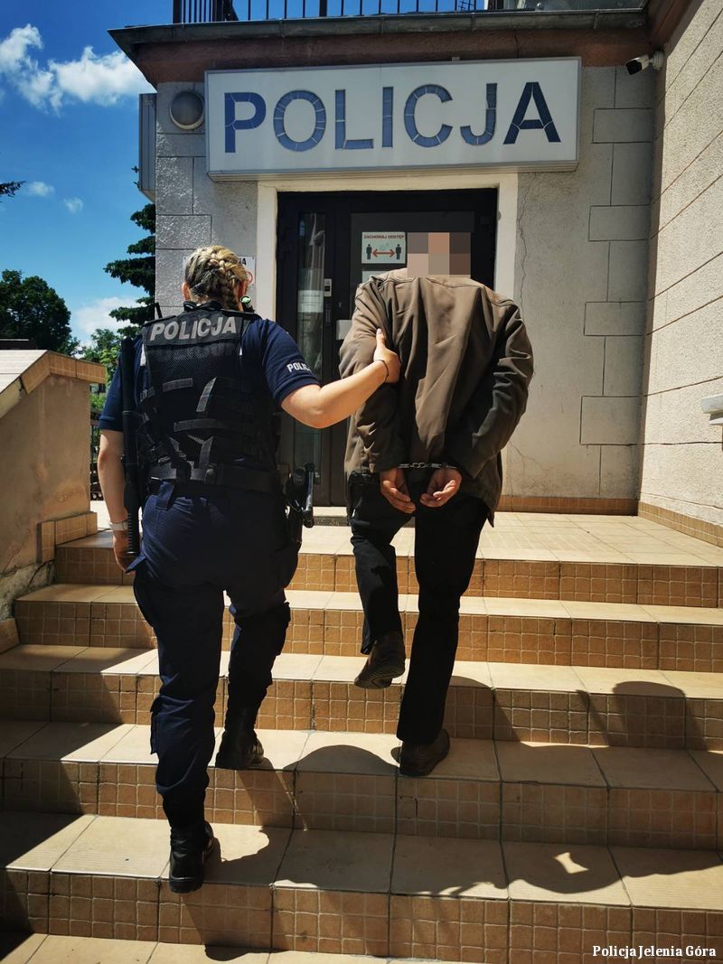 Jelenia Góra: Okradł znajomego