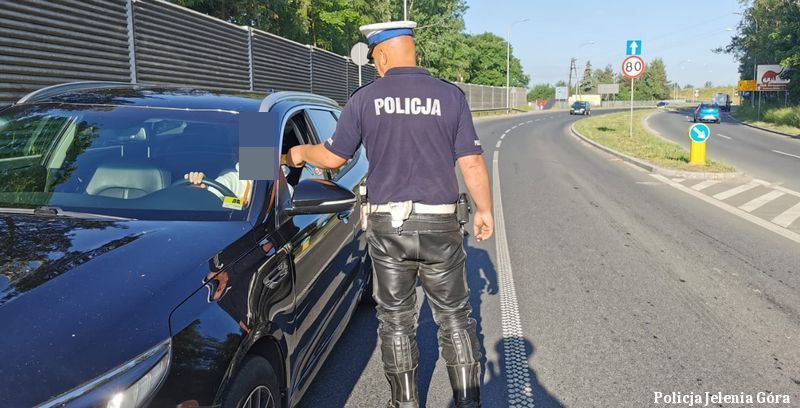 Powiat: Pracowity weekend policjantów