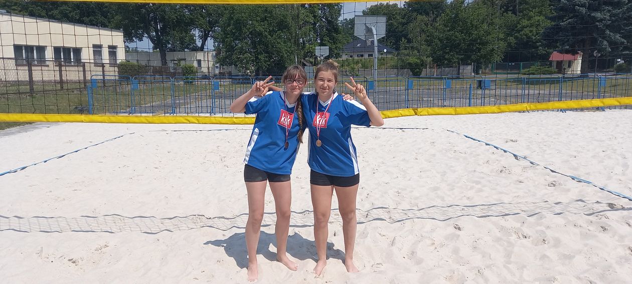 Łomnica/Bolesławiec: Medale w plażówce