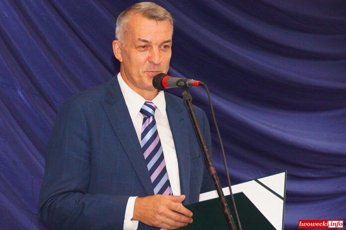 Rakowice Wielkie: Nowy dyrektor