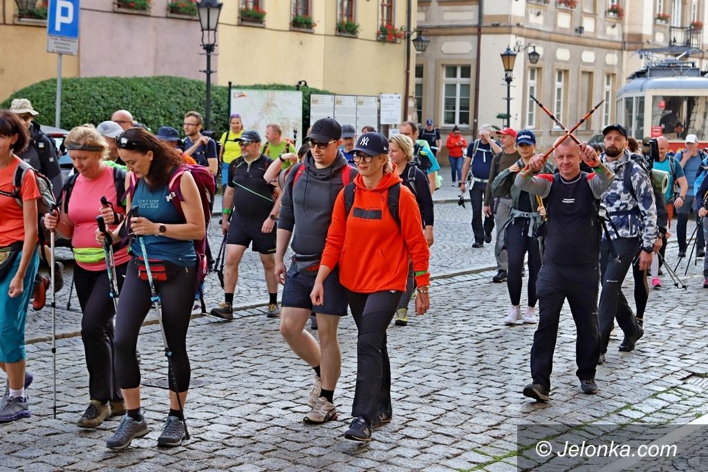 Region: 100 km w nogach