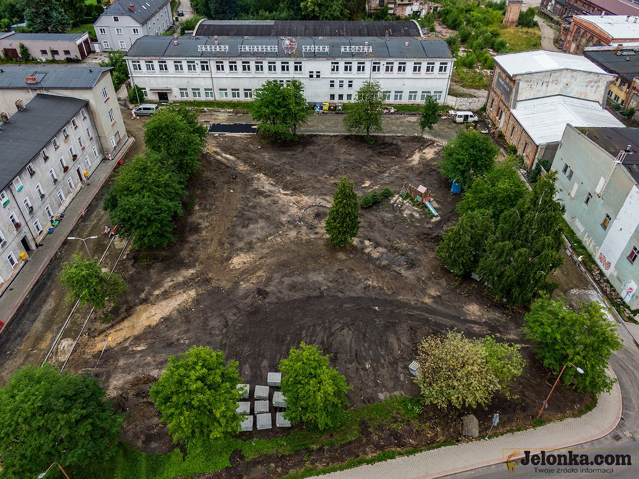 Mysłakowice: Start prac na skwerze