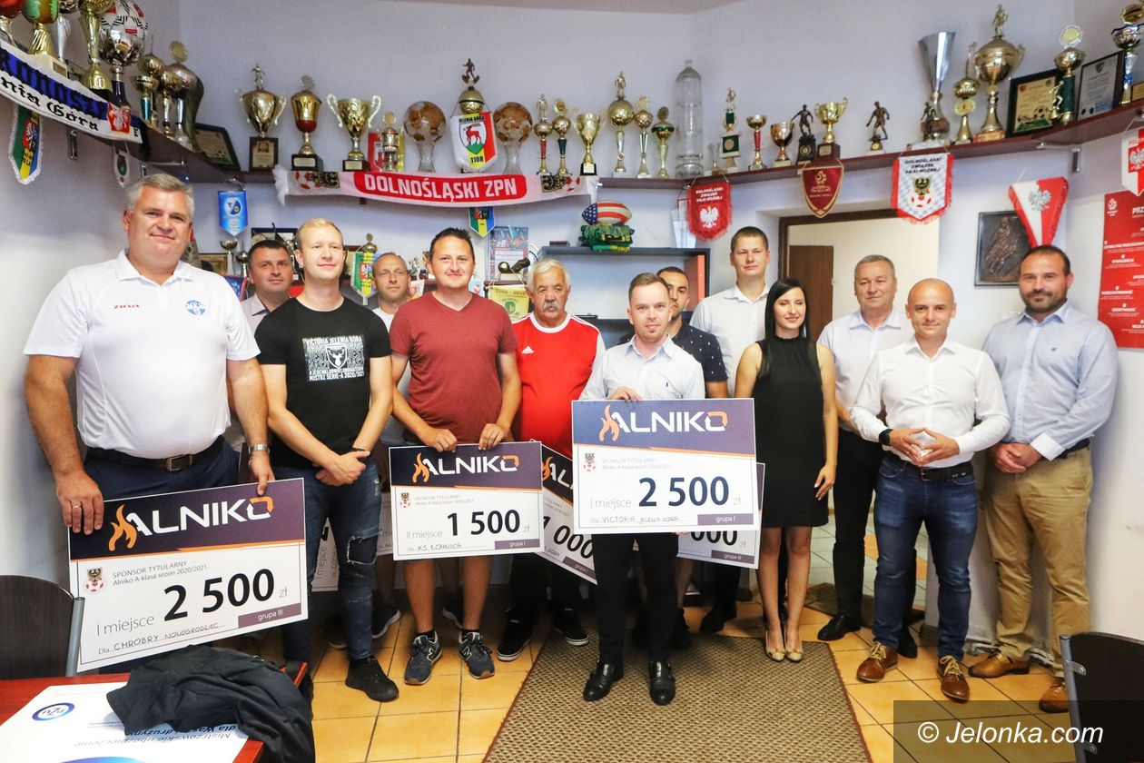 Jelenia Góra: Czołowe kluby Alniko A–klasy z nagrodami