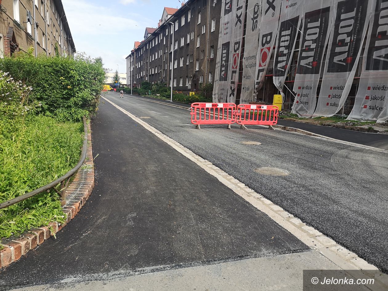 Jelenia Góra: Końcówka prac na Świętojańskiej