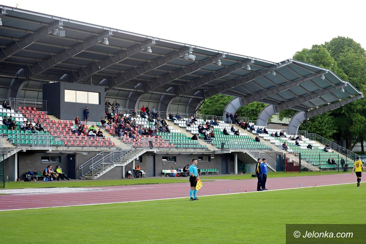 Jelenia Góra: III liga: Na inaugurację z Gwarkiem!