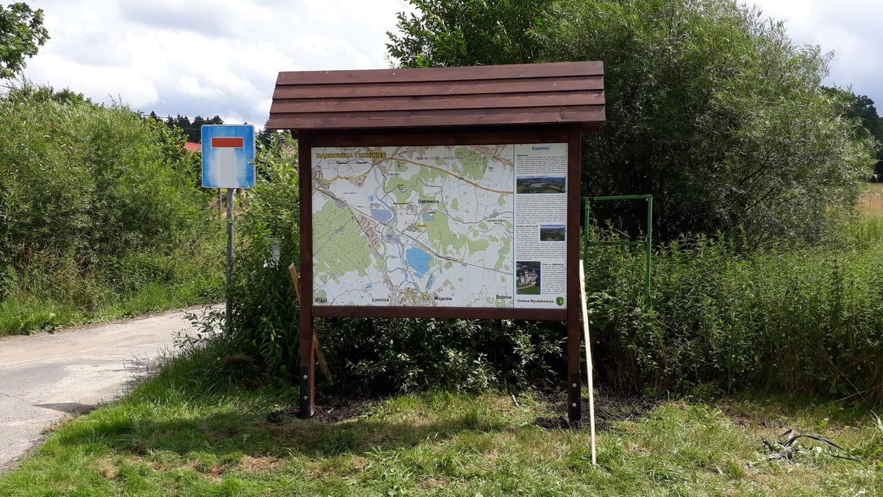 Dąbrowica: Dla turystów w Dąbrowicy