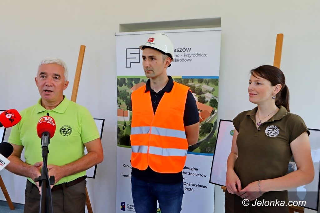Jelenia Góra: Pałac po remoncie. Kiedy otwarcie?