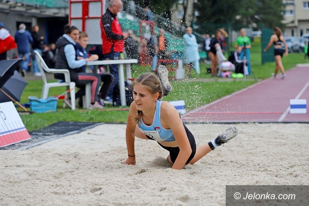 Jelenia Góra: Lekkoatletyczny trójmecz przy Złotniczej