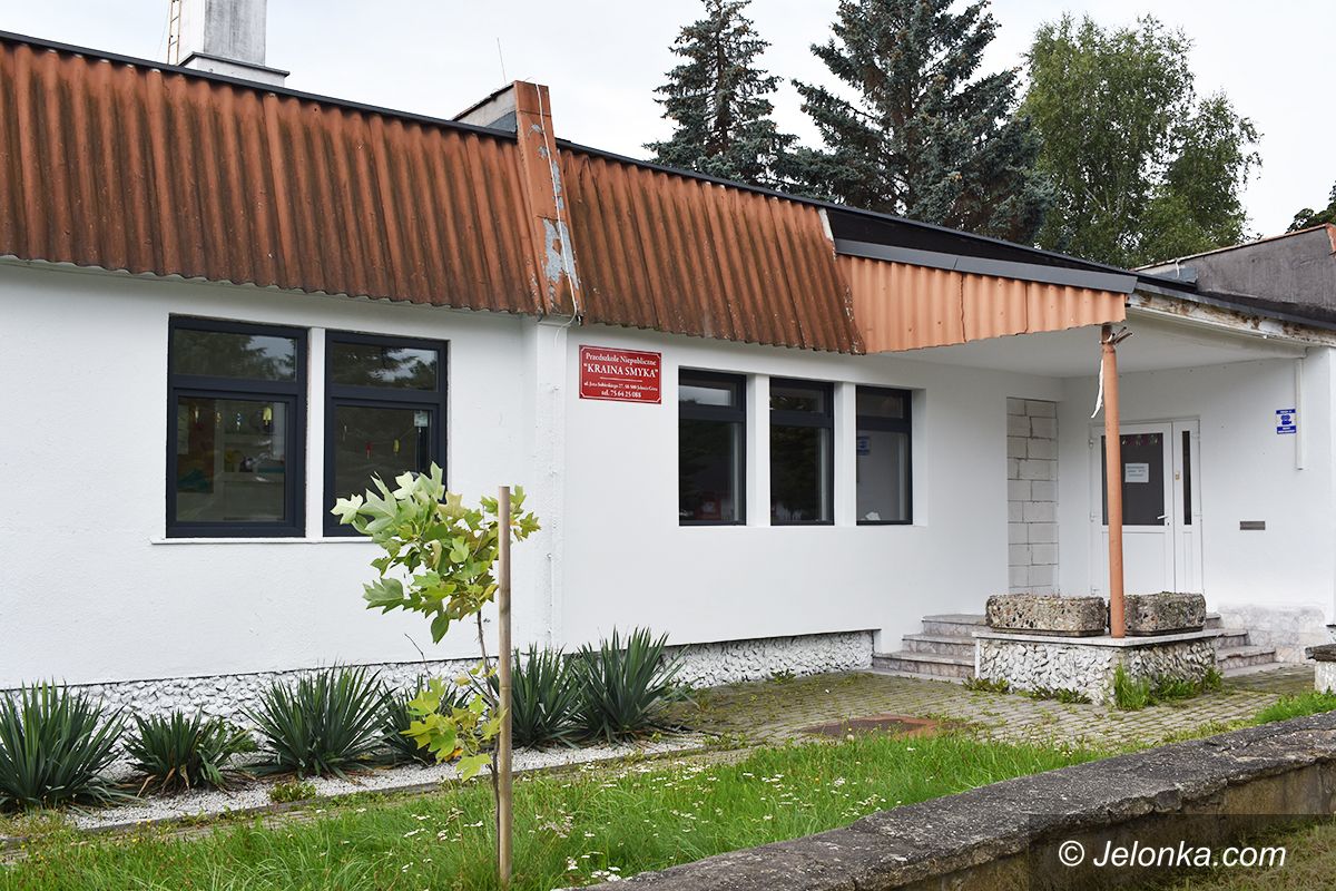 Jelenia Góra: PUP dyskryminuje przedszkola?