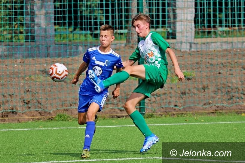 Jelenia Góra: Trampkarze liderem