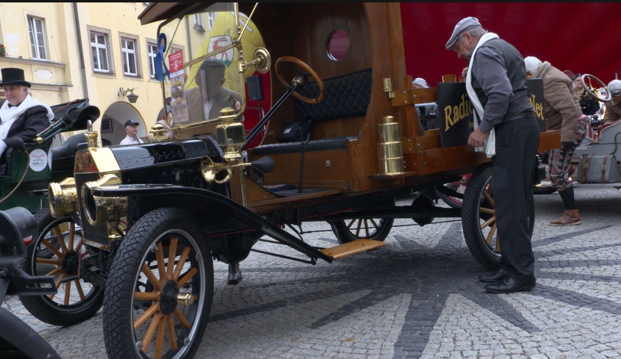 Jelenia Góra: Motoryzacyjne klasyki w Jeleniej Górze