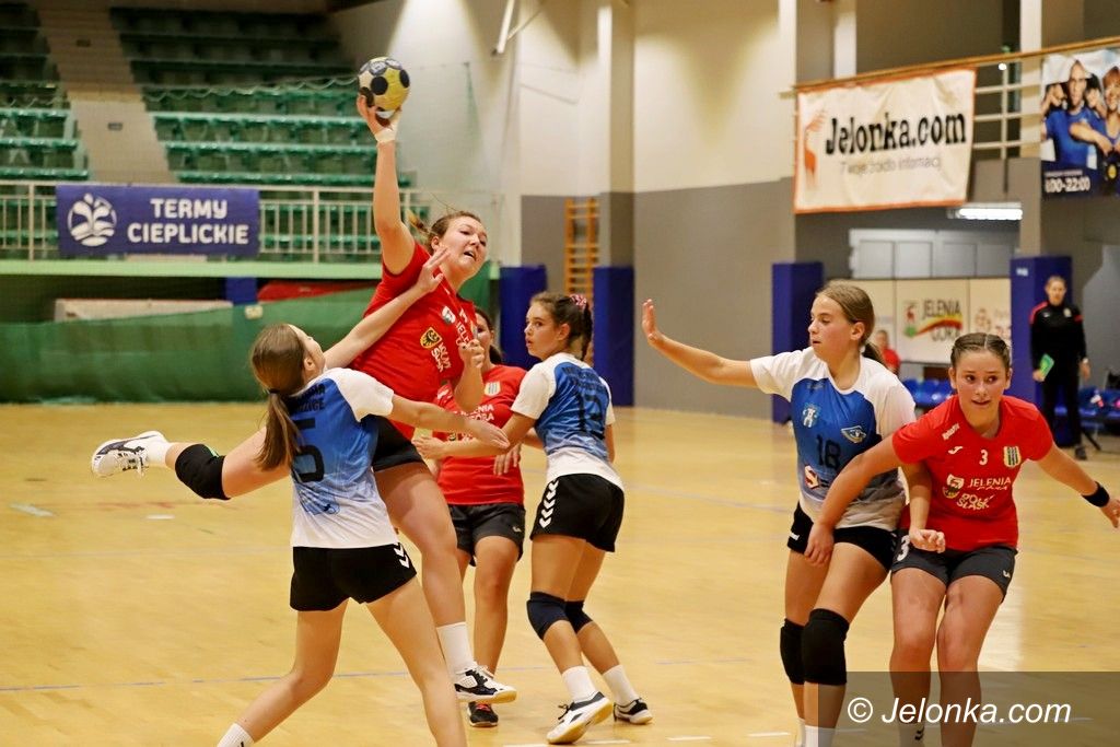 Jelenia Góra: Zaczęły od wysokiej porażki