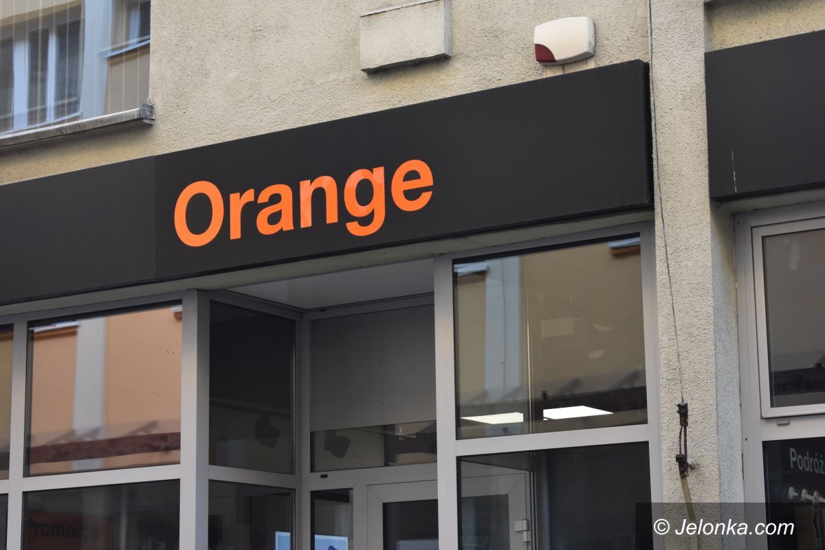 Komarno: Czytelnik: Biznes ważniejszy od klienta?