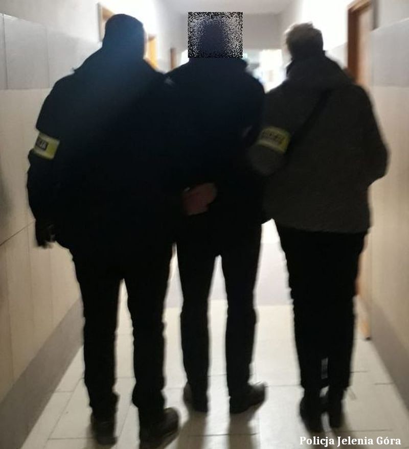 Powiat: „Wpadło” 22 poszukiwanych