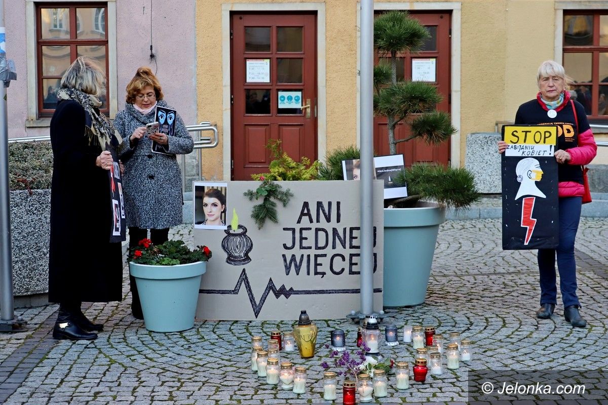 Jelenia Góra: "Ani jednej więcej"