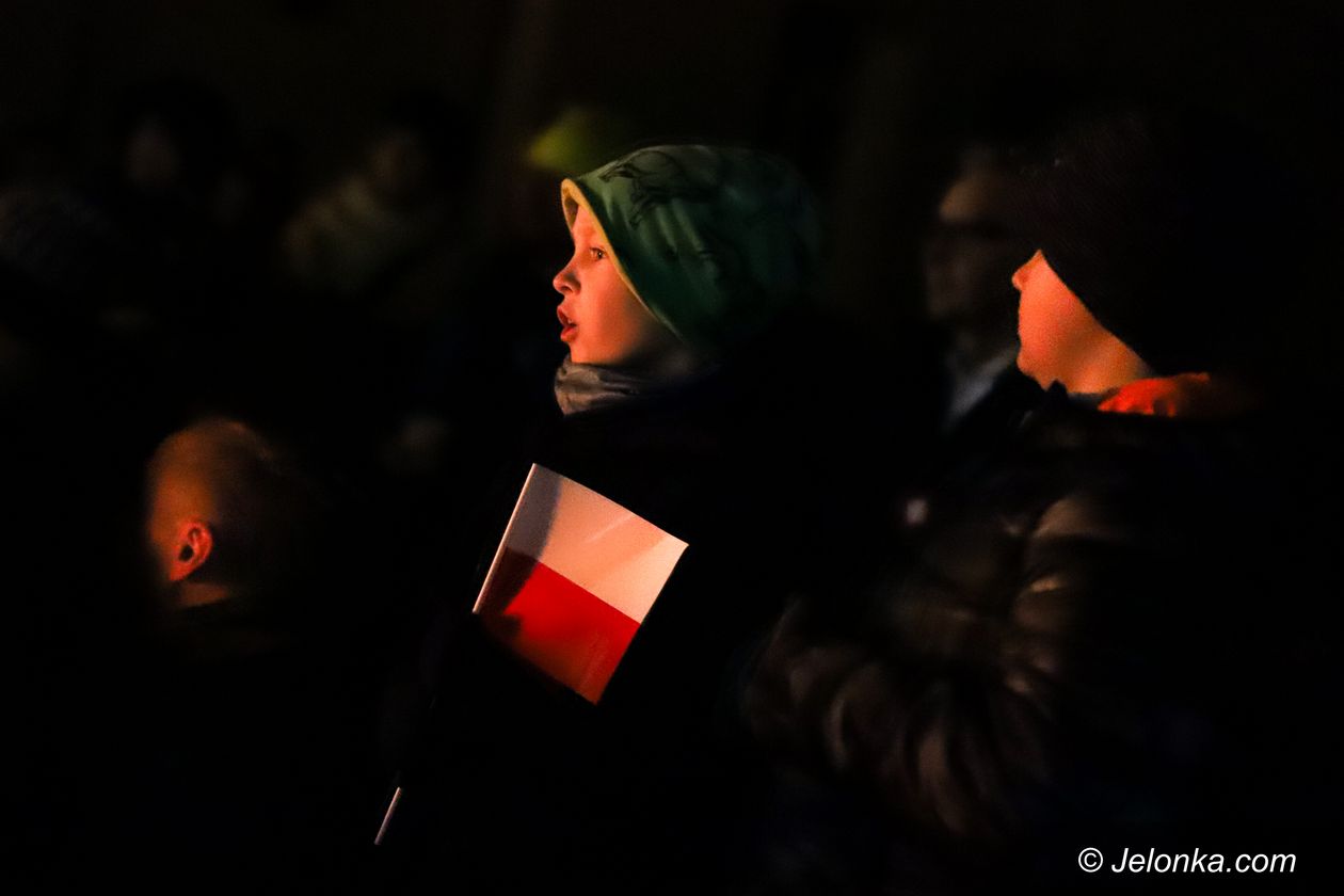 Jelenia Góra: Pieśni przy ognisku
