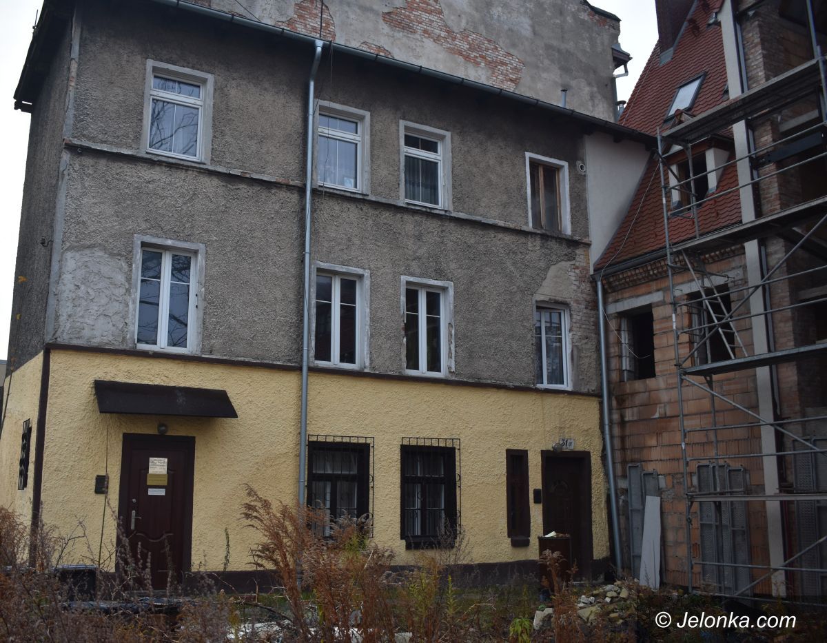 Jelenia Góra: Uciążliwe sąsiedztwo
