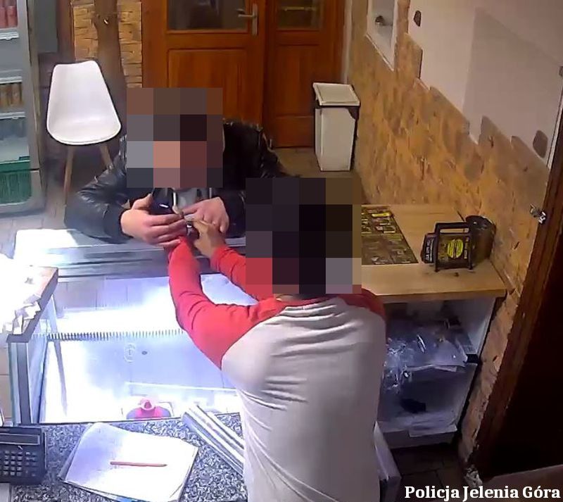 Powiat: Złodziej telefonów zatrzymany