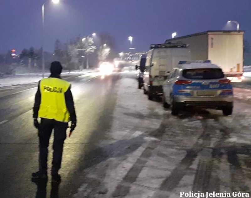 Powiat: Akcje Trzeźwy Poranek i Zapora