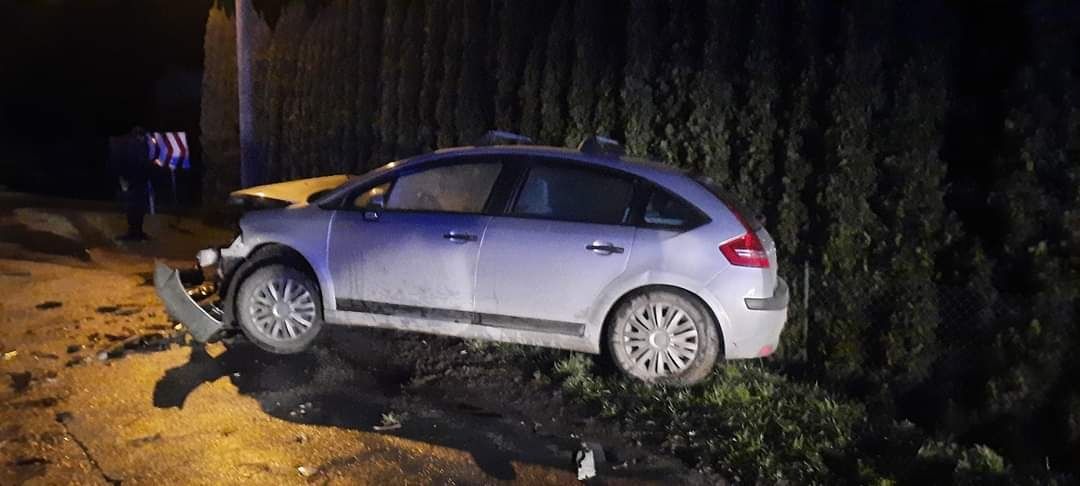 Zagrodno: Kolizja na krzyżówce