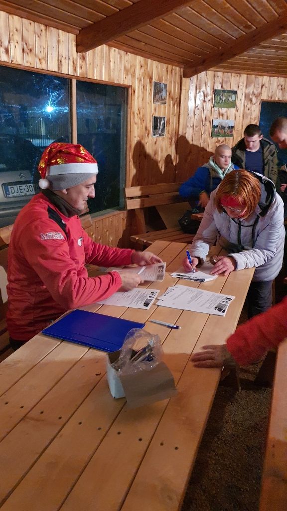 Bukowiec: Zabawy mikołajkowe z TKKF Milanos