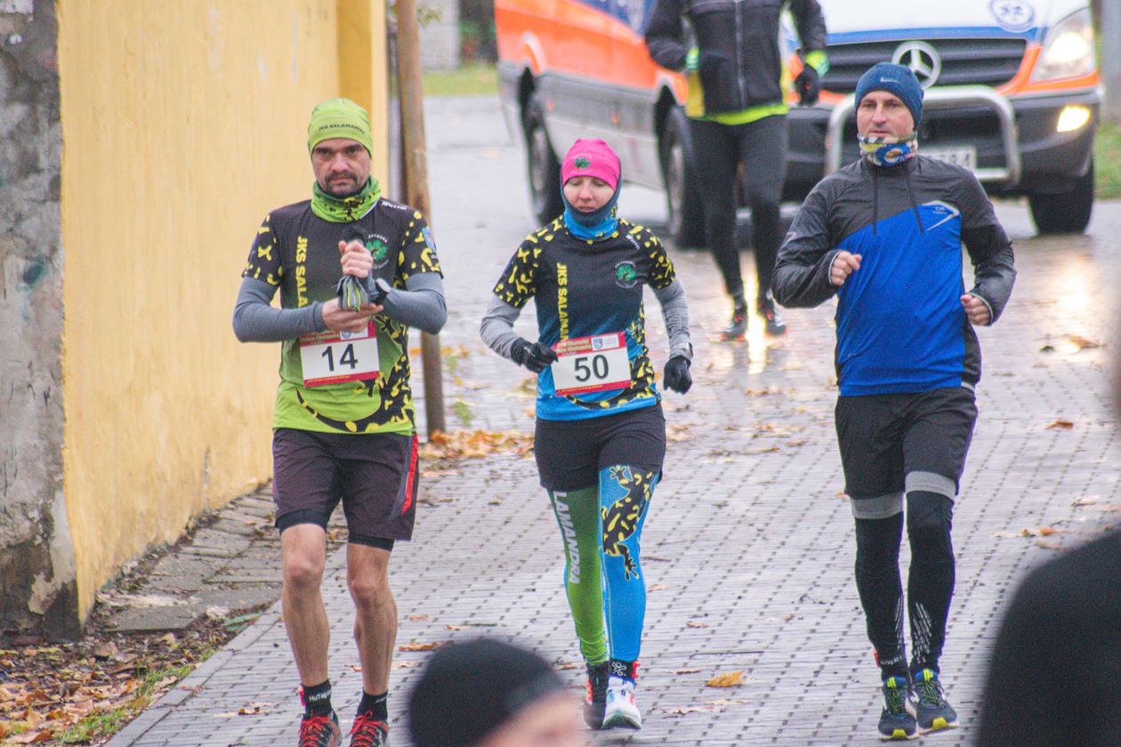 Jawor: Pobiegli w memoriale